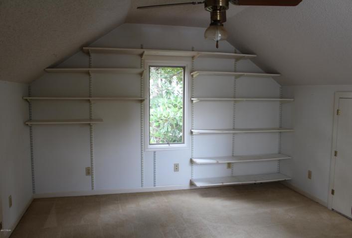 HATCHEE SHORES - Residential