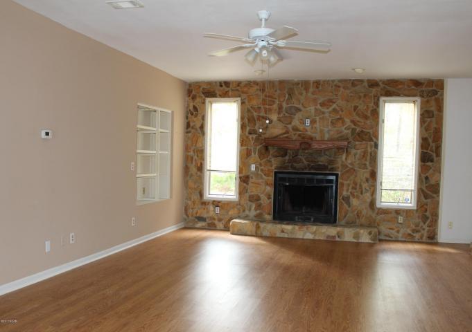 HATCHEE SHORES - Residential