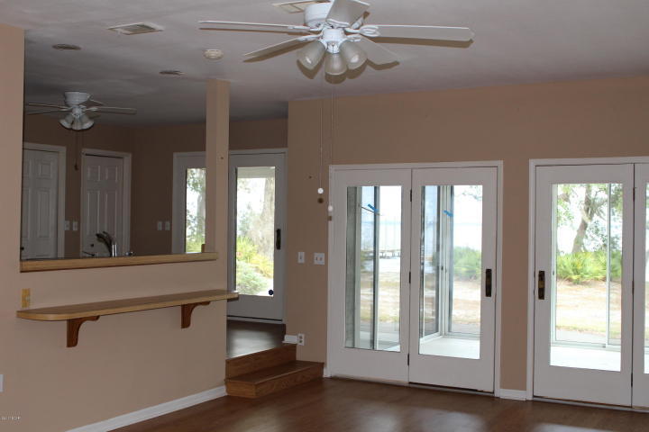 HATCHEE SHORES - Residential