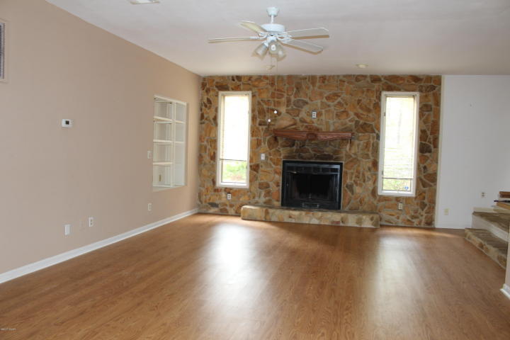 HATCHEE SHORES - Residential