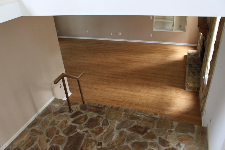 HATCHEE SHORES - Residential