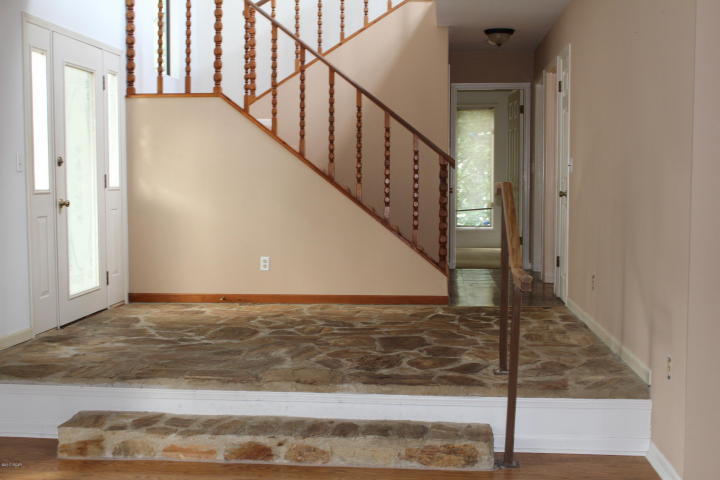 HATCHEE SHORES - Residential