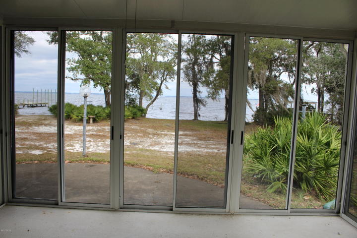 HATCHEE SHORES - Residential