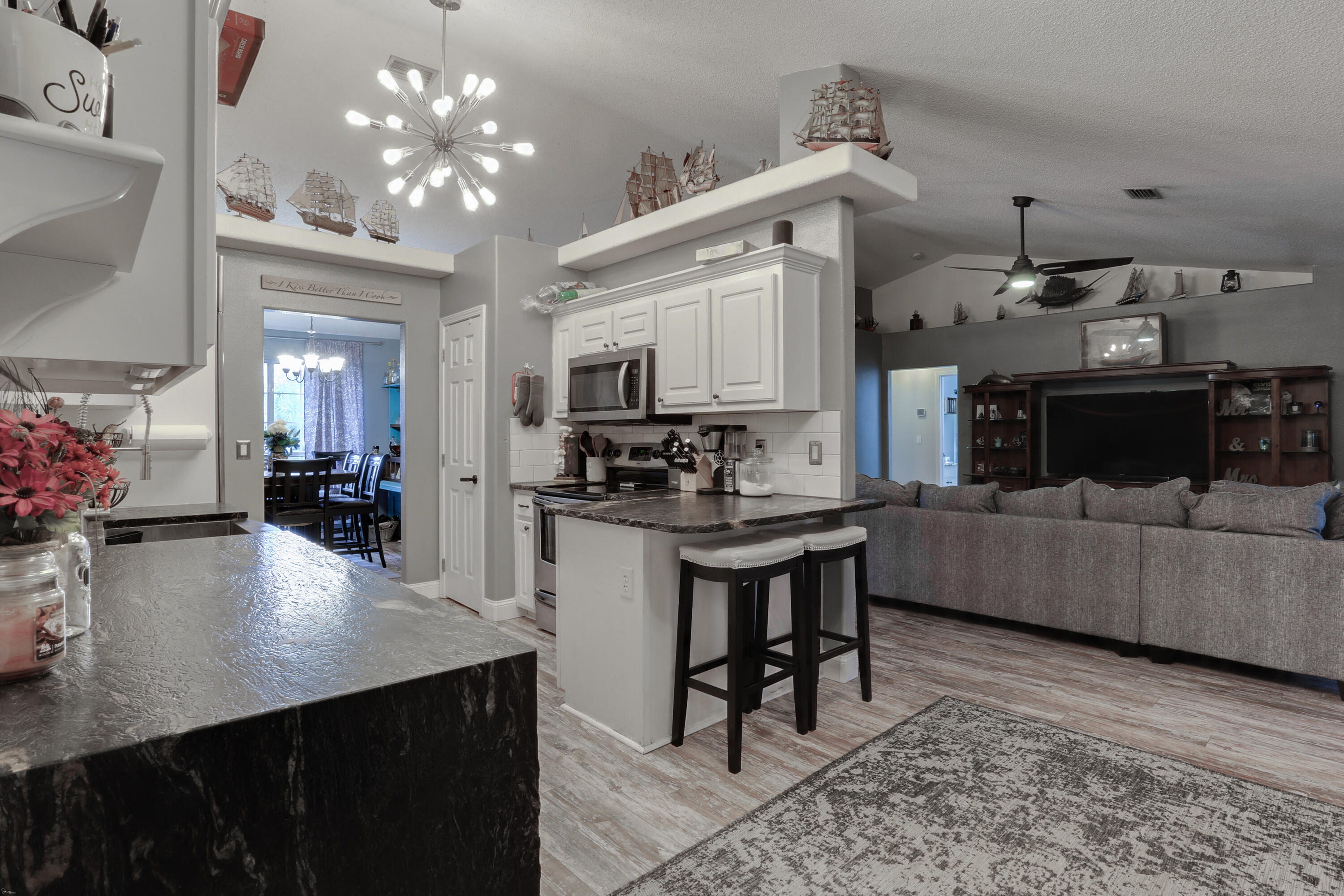 VILLA DANIELLE - Residential