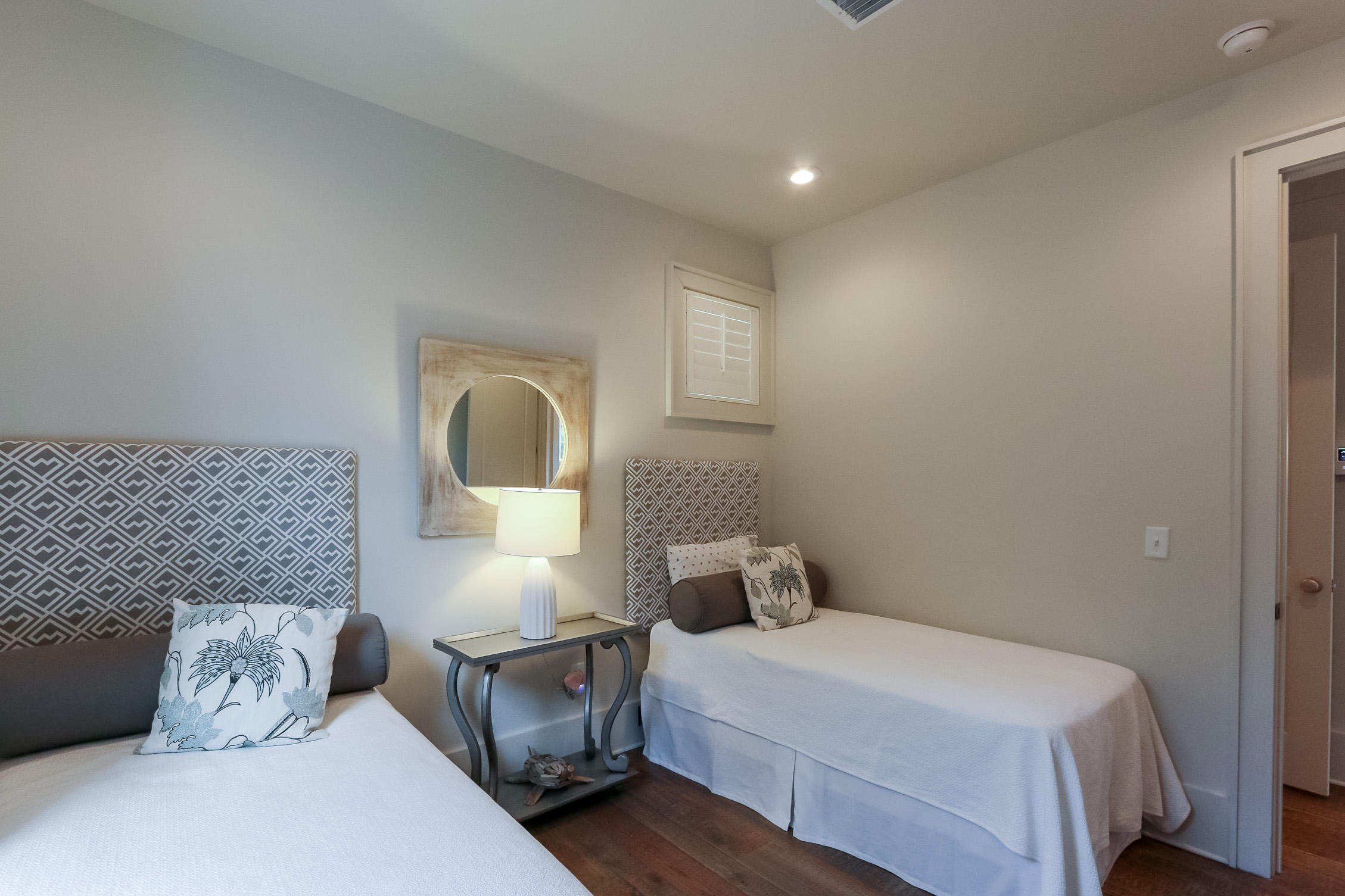 SEANEST VILLAGE - Residential