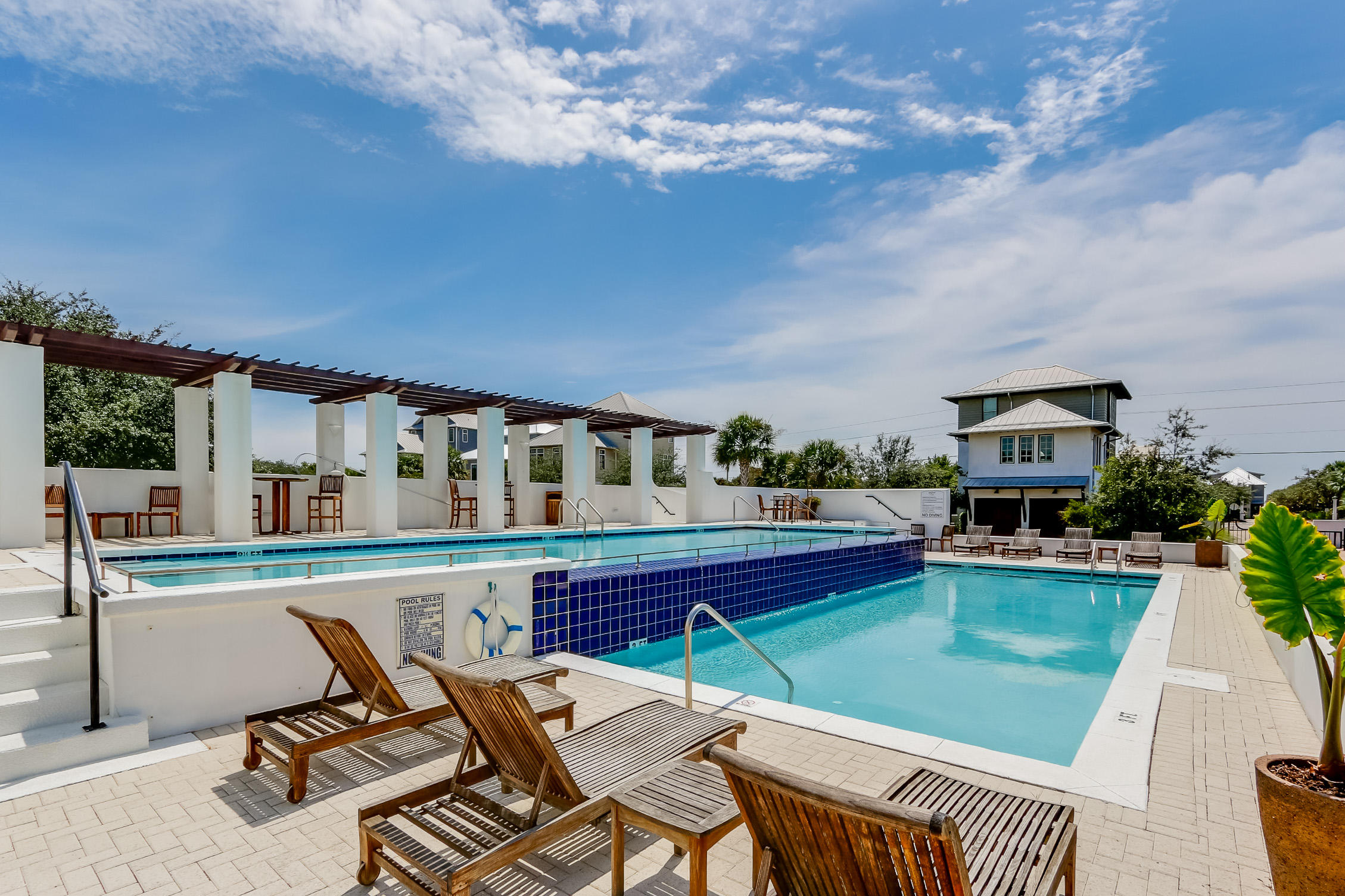 SEANEST VILLAGE - Residential