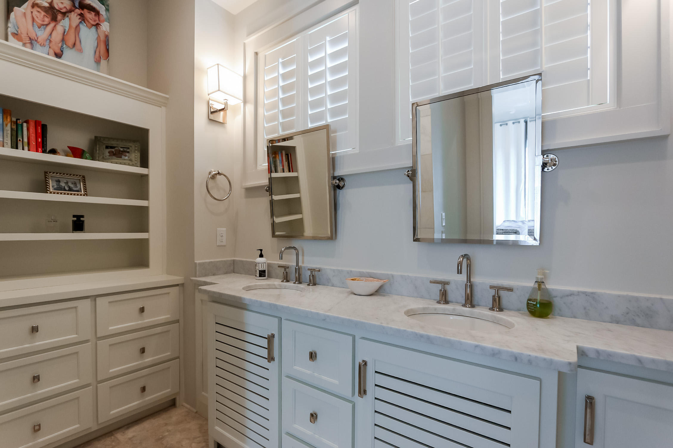 SEANEST VILLAGE - Residential