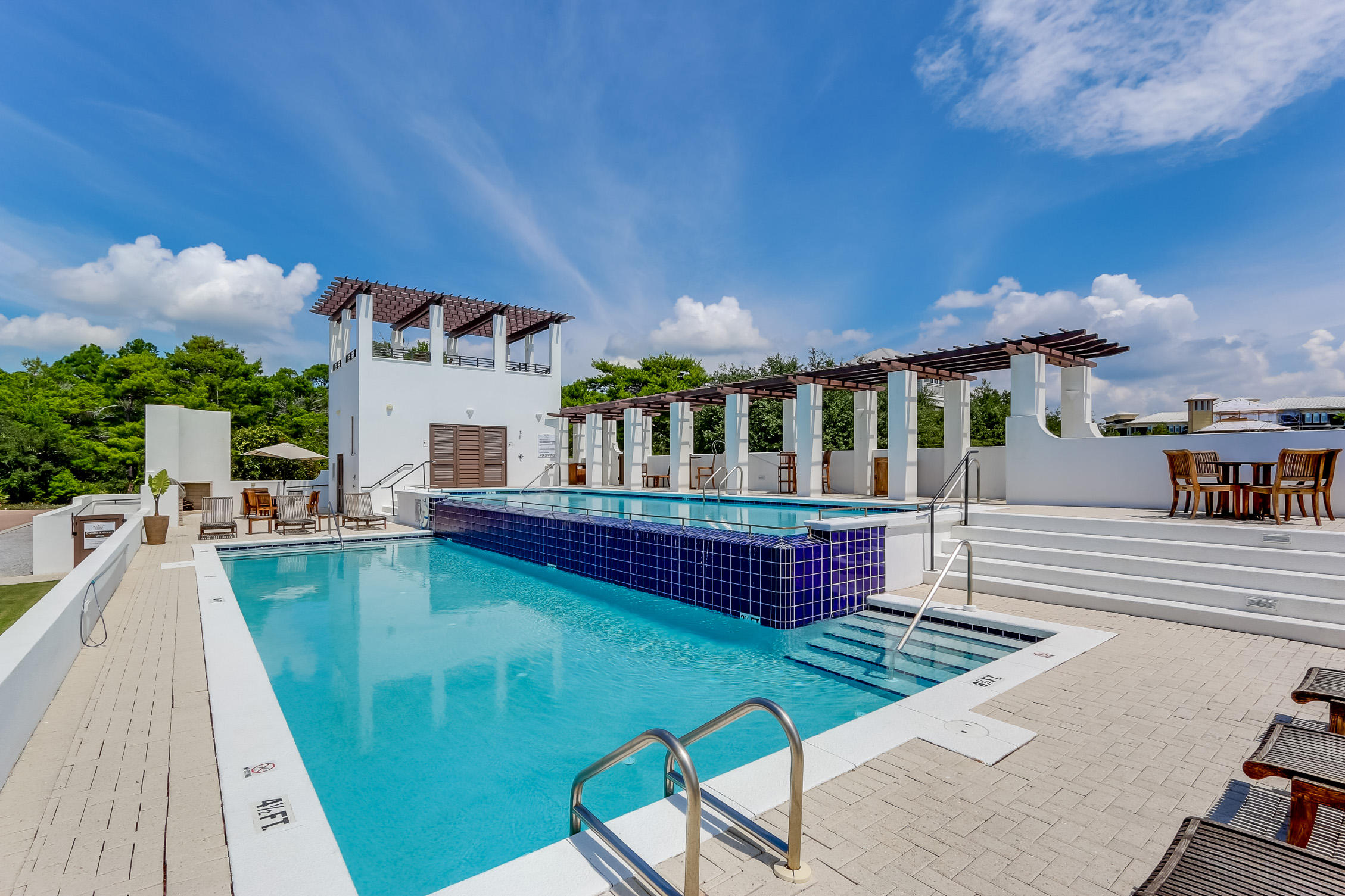 SEANEST VILLAGE - Residential