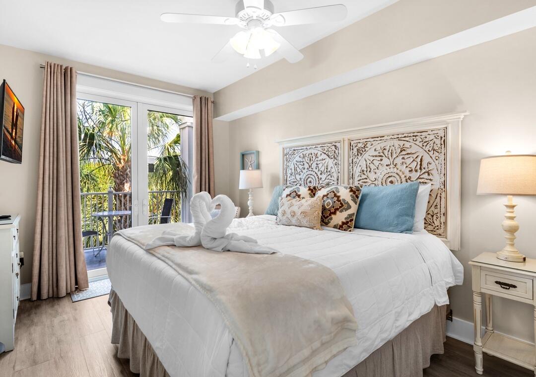 Pilot House - Residential