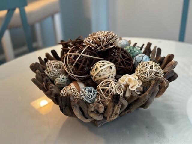 Pilot House - Residential