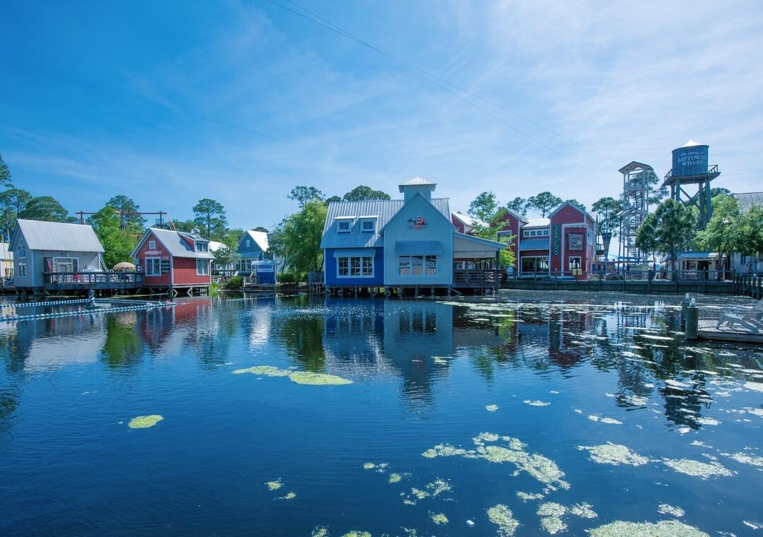 Pilot House - Residential