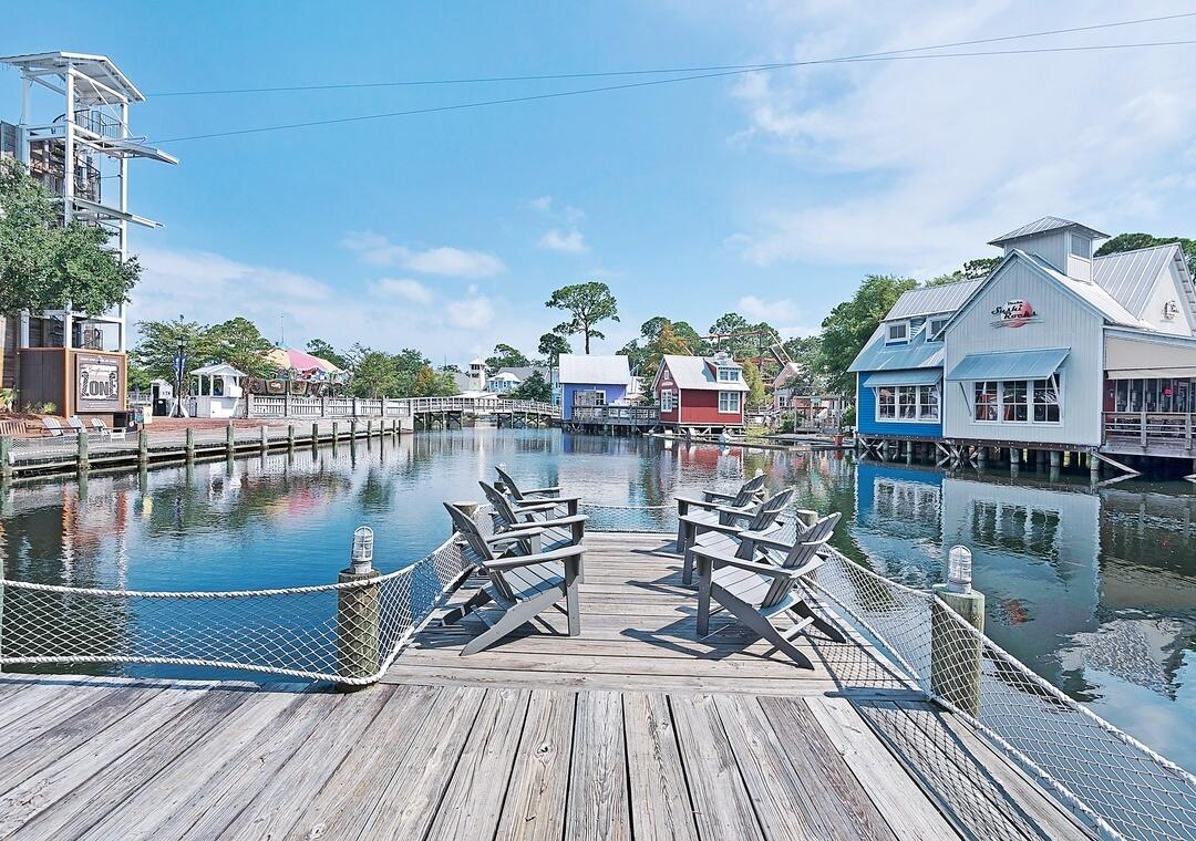 Pilot House - Residential