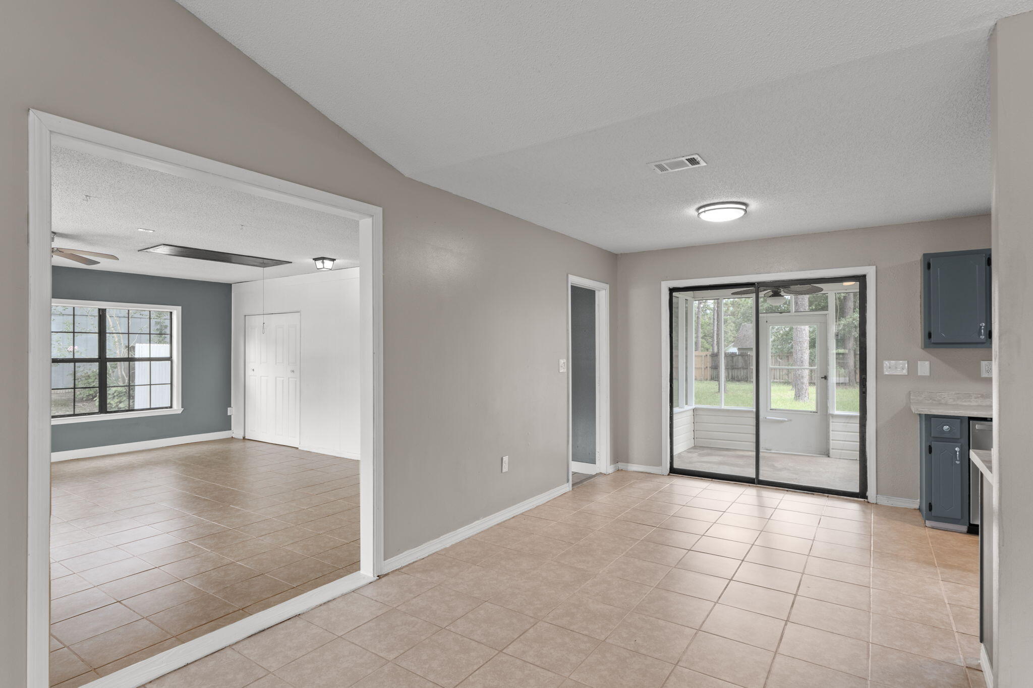 SHOAL WOOD ESTATES 1ST PHASE - Residential