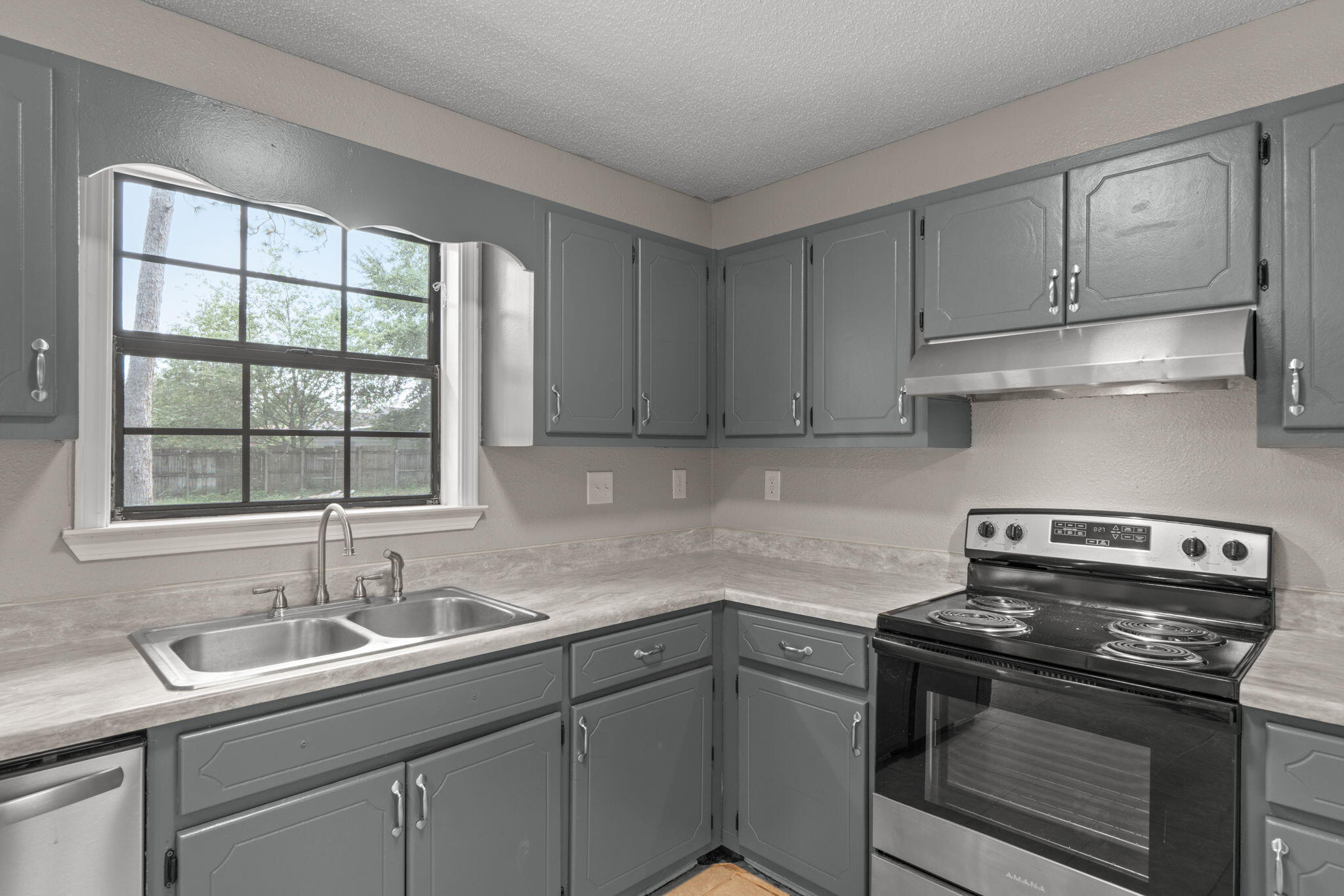 SHOAL WOOD ESTATES 1ST PHASE - Residential