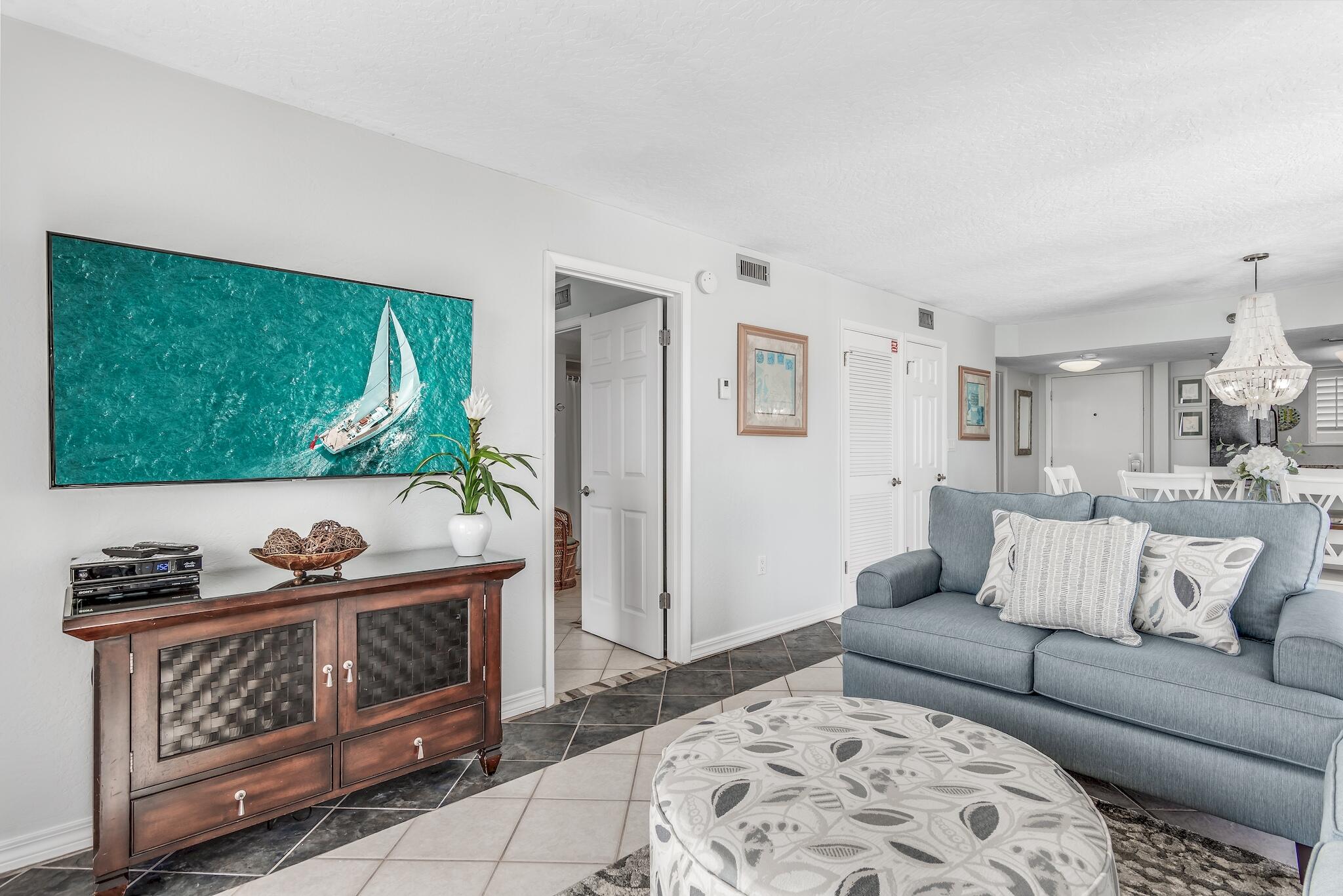 SUNDESTIN INTERNATIONAL CONDO - Residential