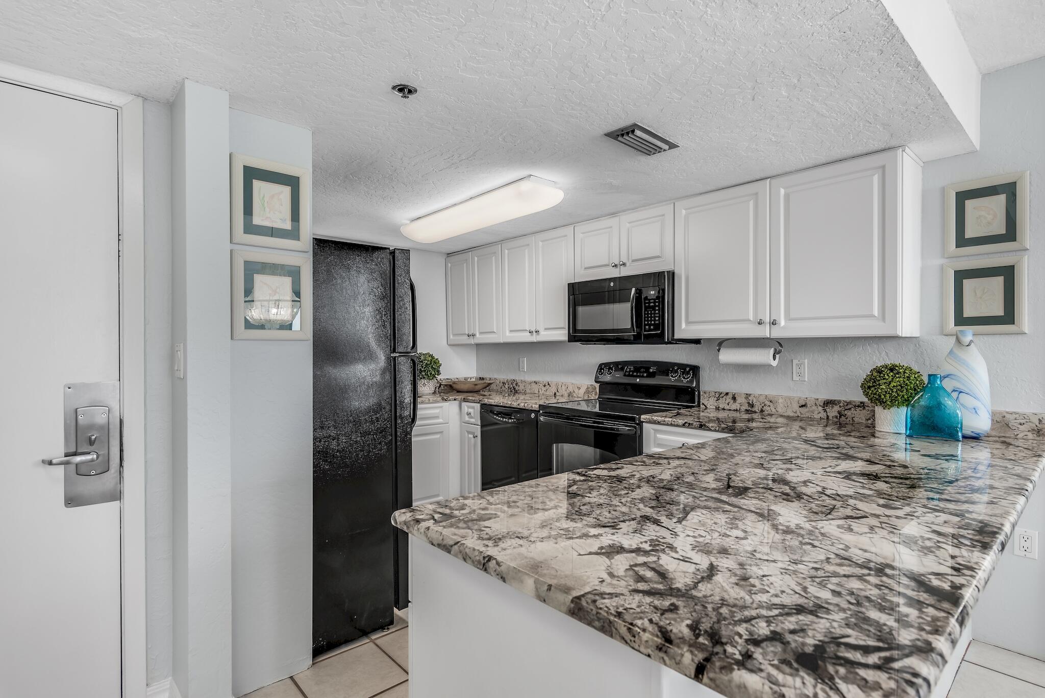 SUNDESTIN INTERNATIONAL CONDO - Residential