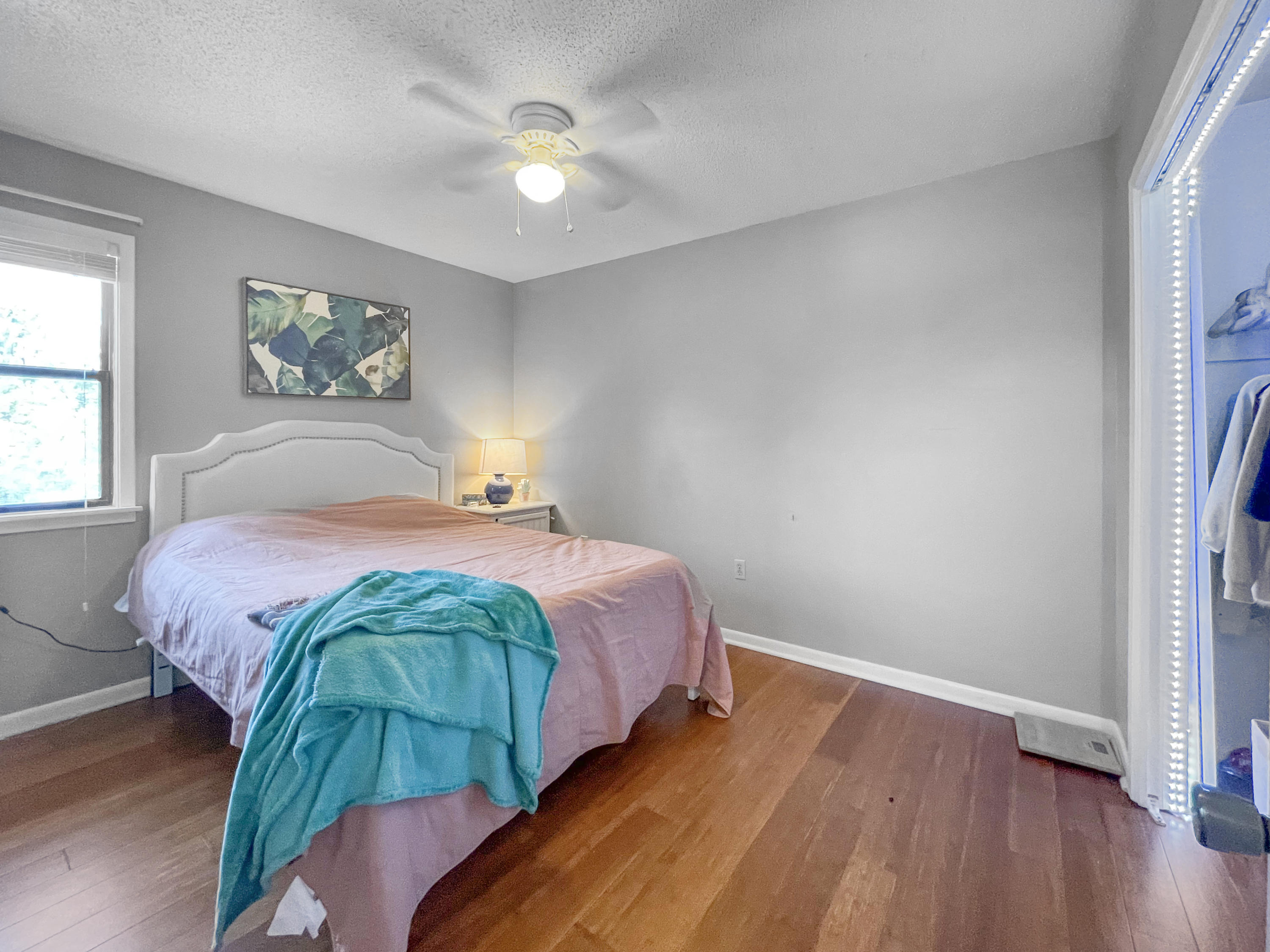 BEACHWOOD VILLAS CONDO - Residential