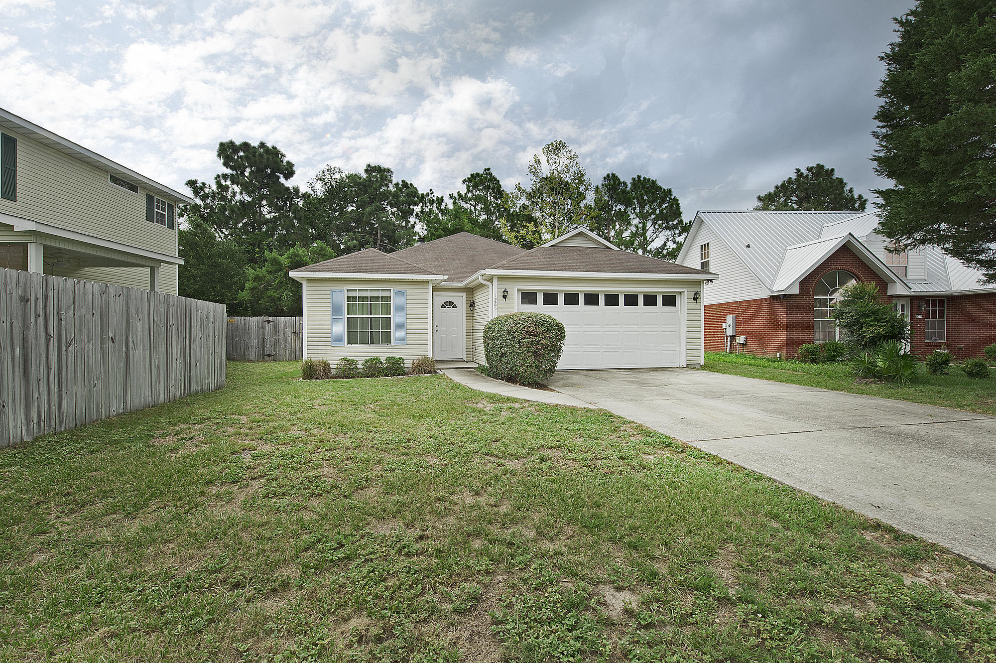 WHITE POINT VILLAGE S/D - Residential