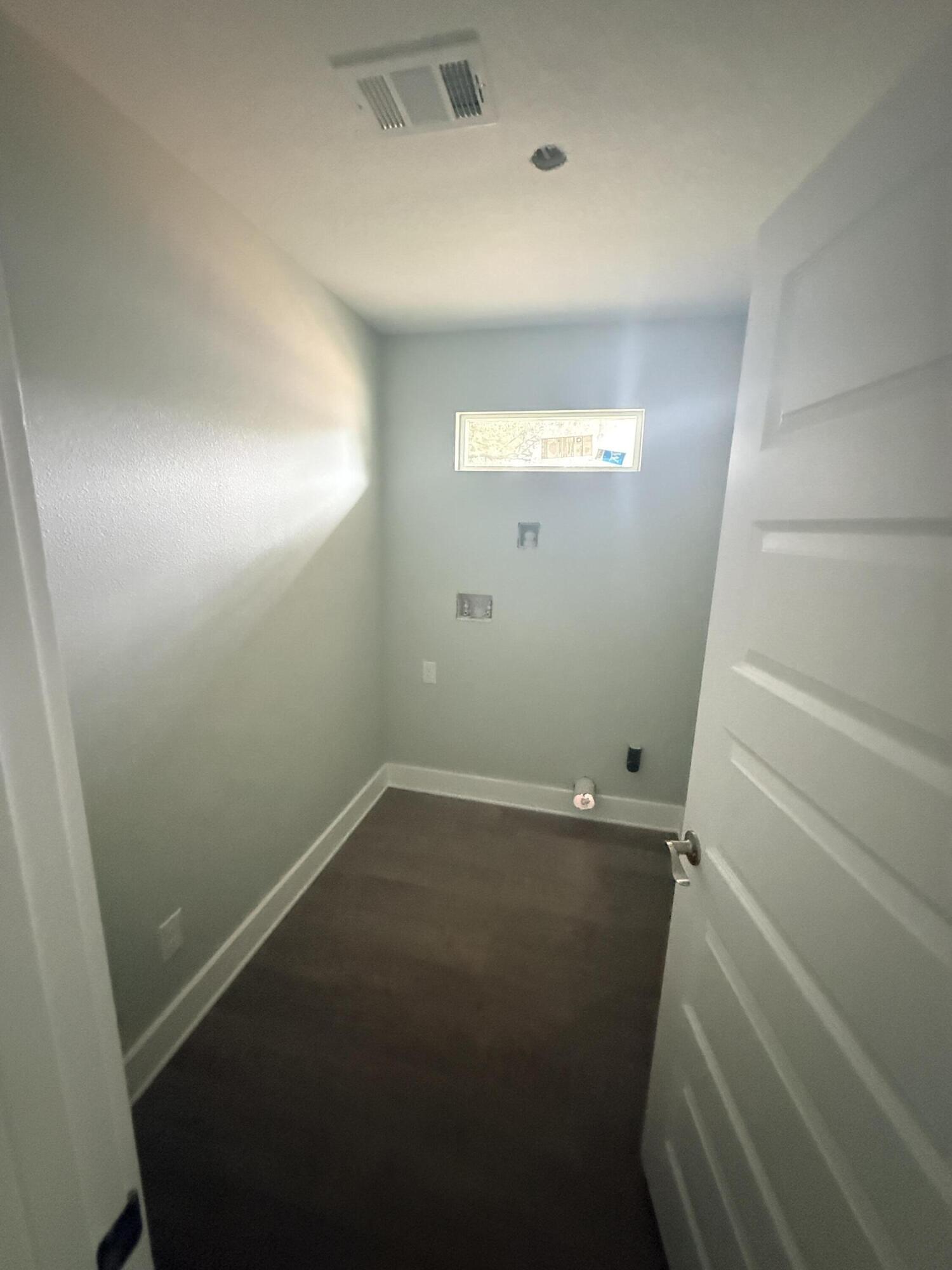 EMERALD SHORES PARK - Residential