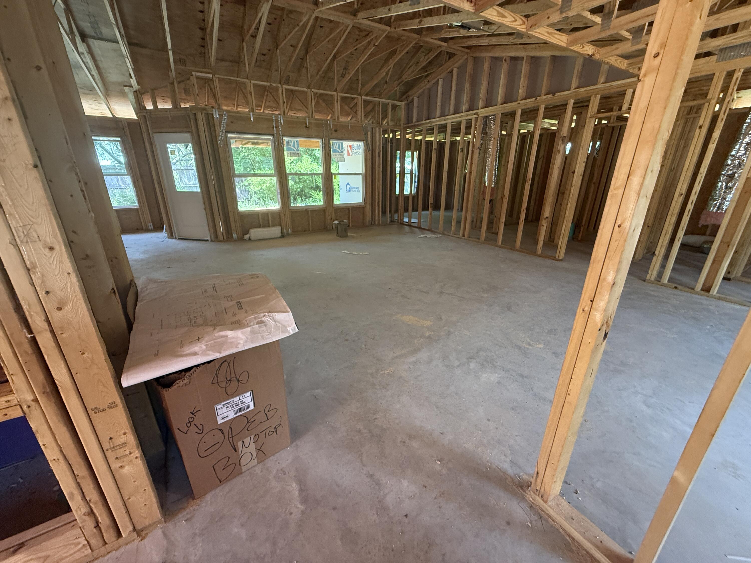 EMERALD SHORES PARK - Residential