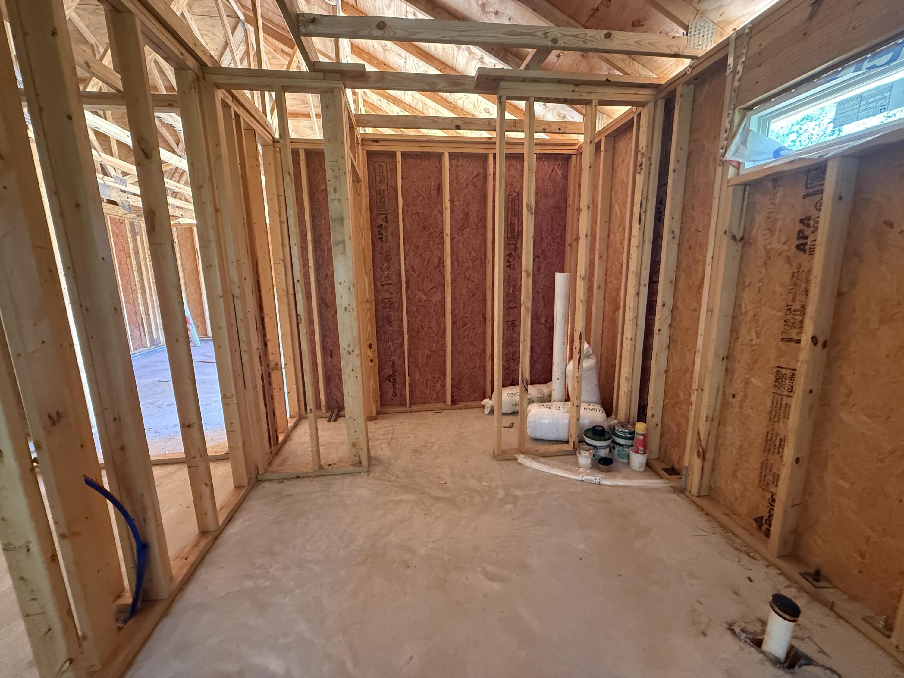 EMERALD SHORES PARK - Residential