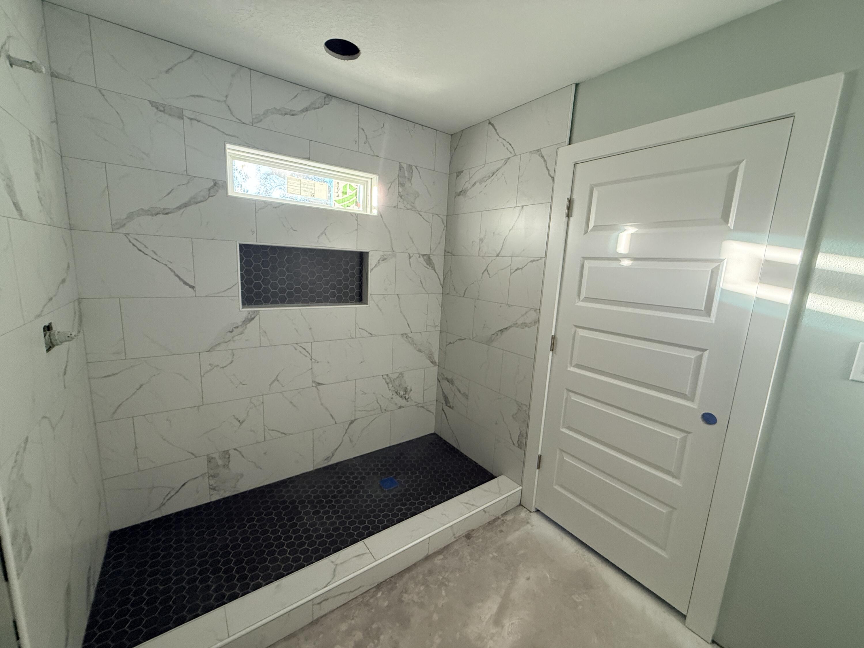 EMERALD SHORES PARK - Residential