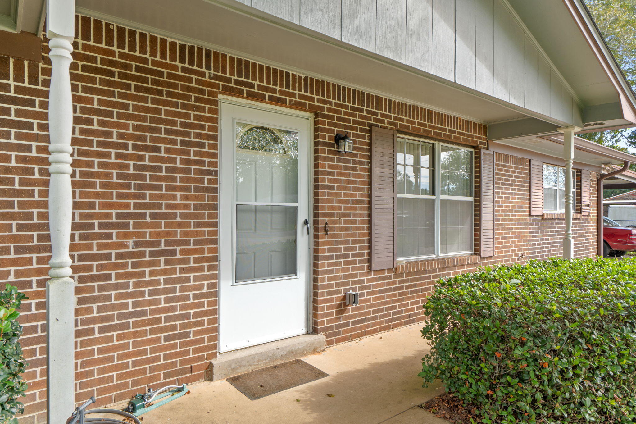 NO RECORDED SUBDIVISION - Residential