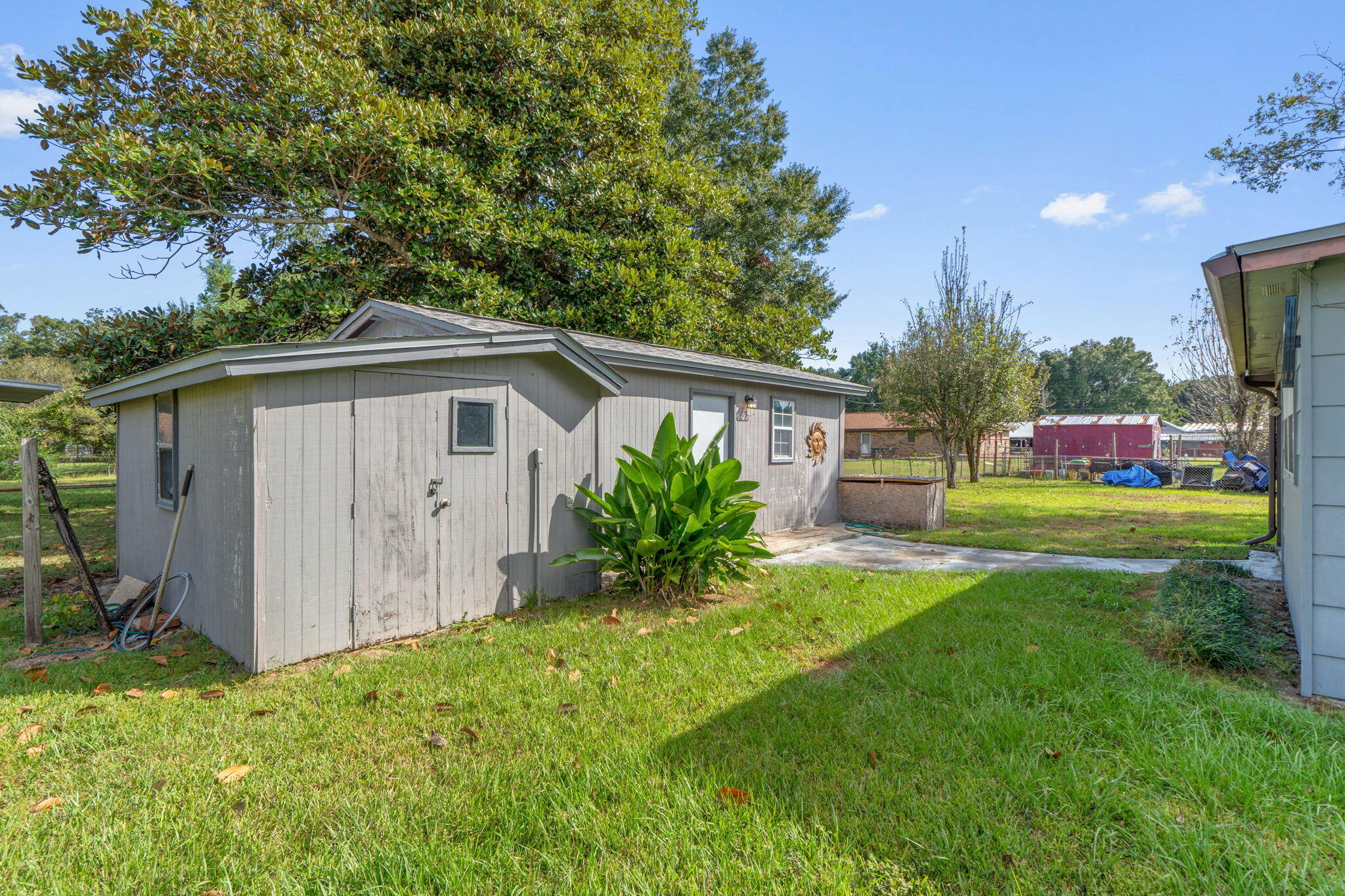 NO RECORDED SUBDIVISION - Residential