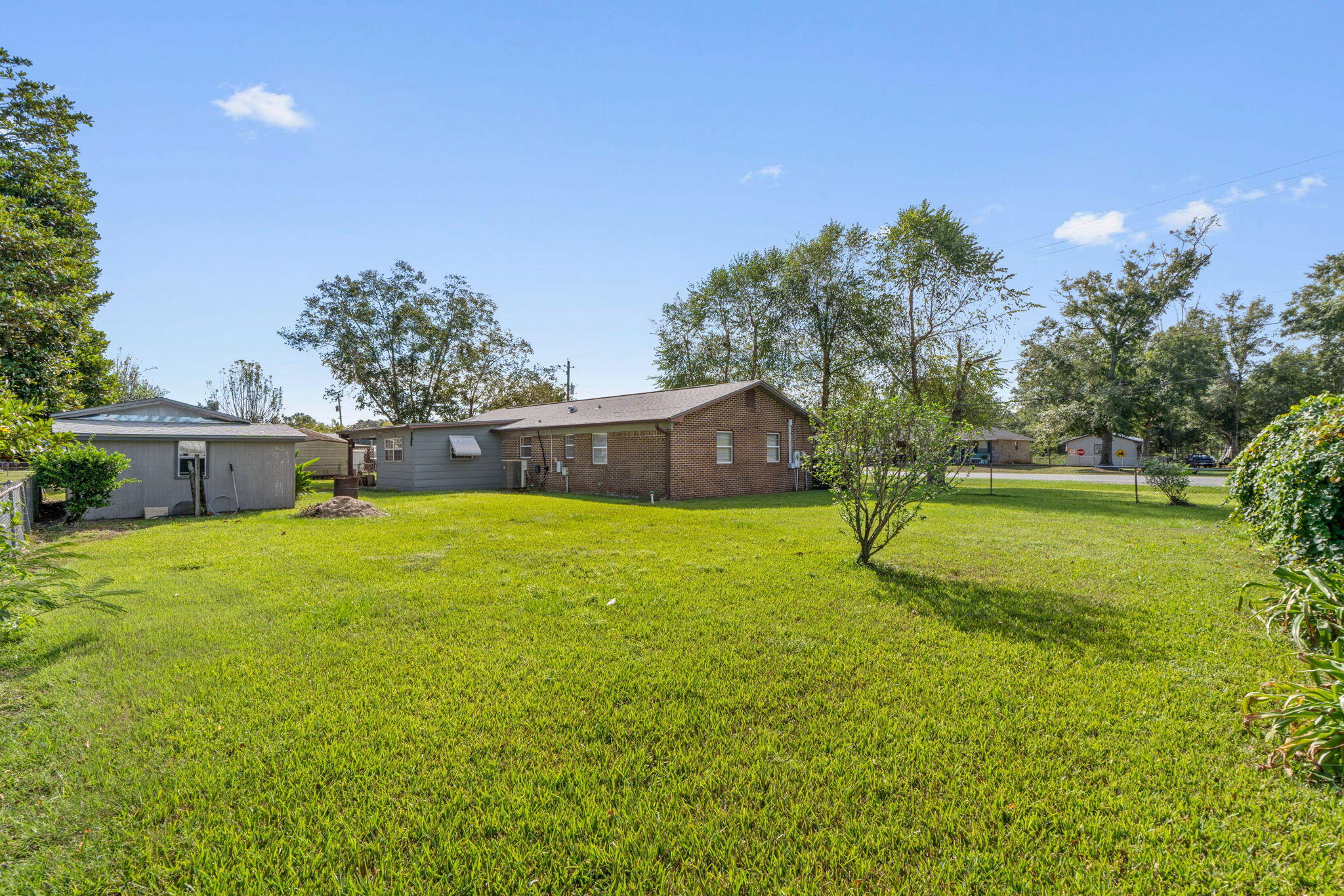 NO RECORDED SUBDIVISION - Residential