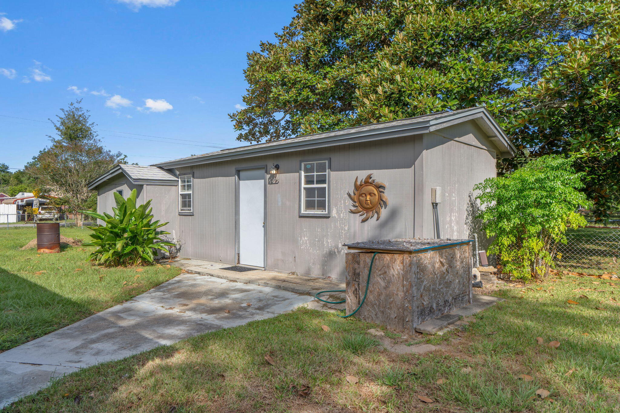 NO RECORDED SUBDIVISION - Residential
