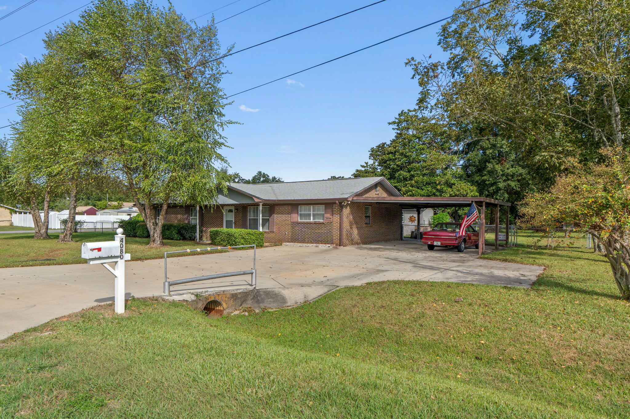 NO RECORDED SUBDIVISION - Residential