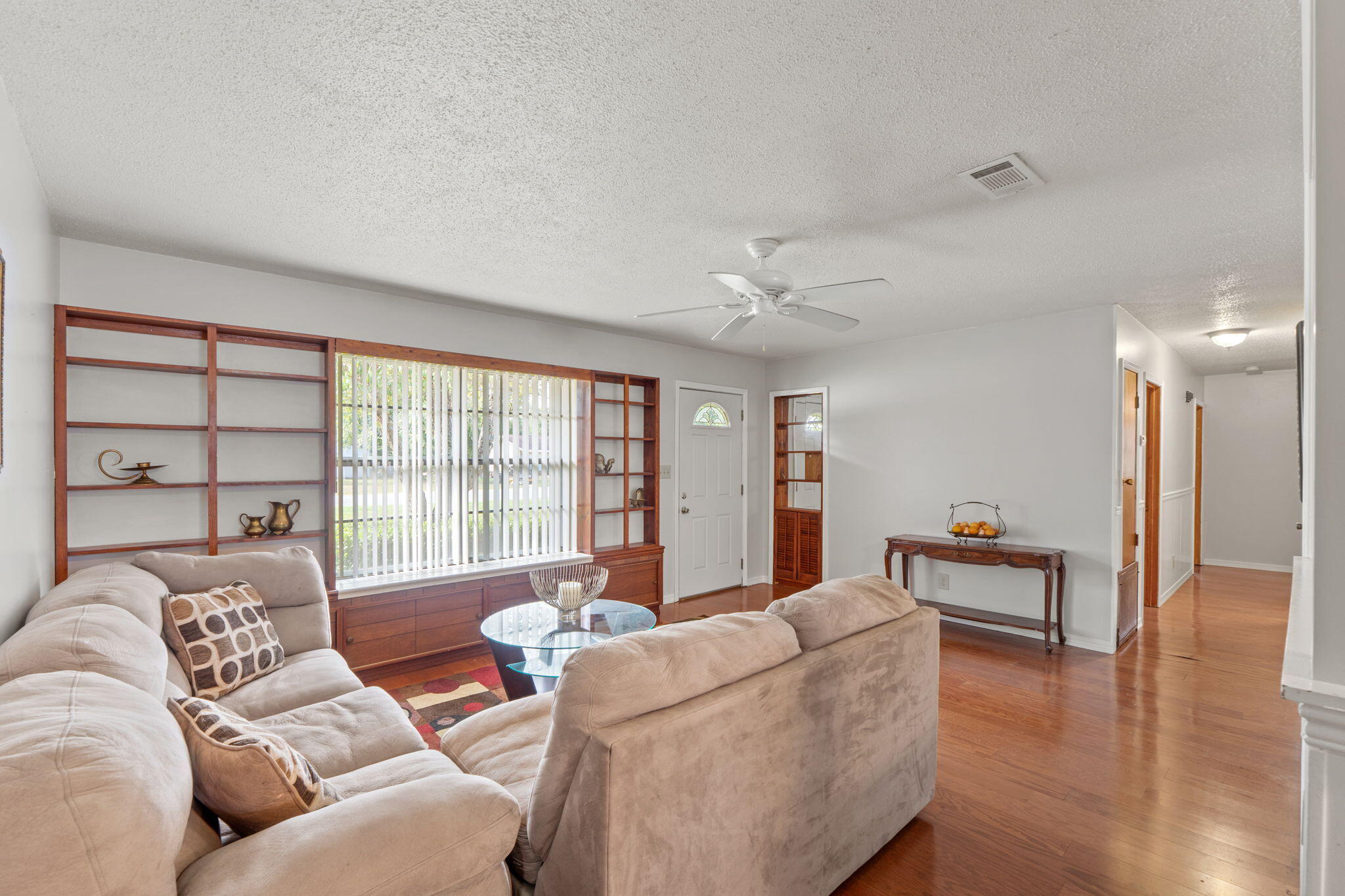 NO RECORDED SUBDIVISION - Residential