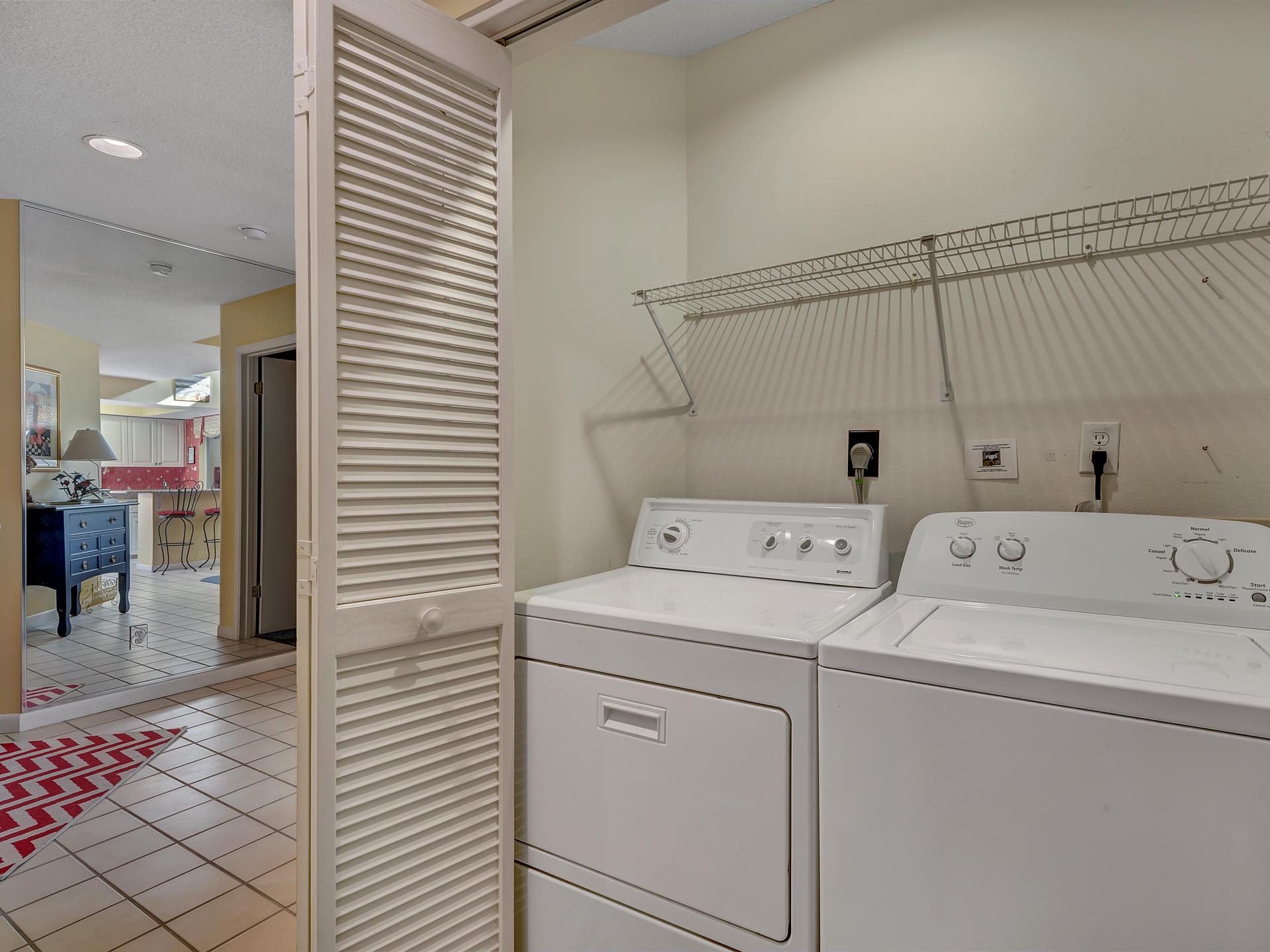 HIDDEN DUNES BEACH COTTAGES 1 - Residential