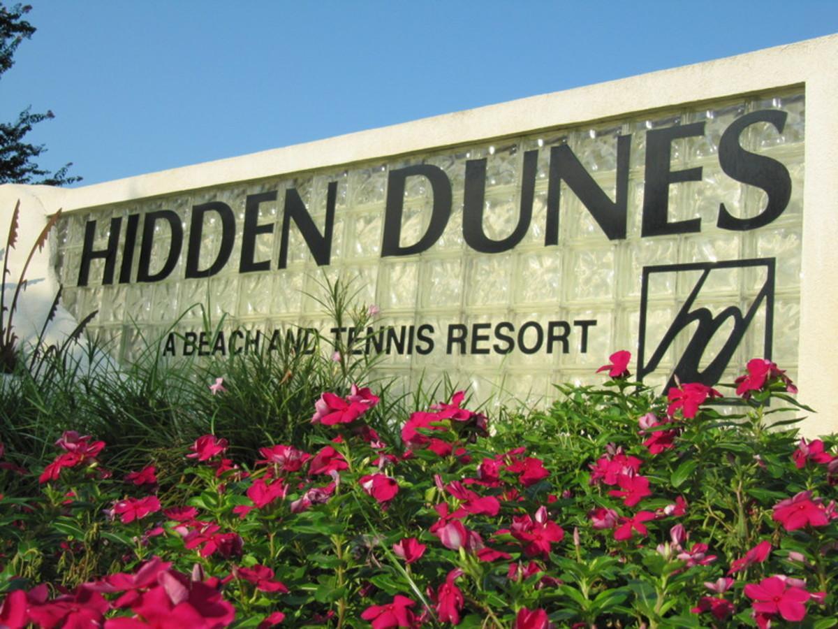 HIDDEN DUNES BEACH COTTAGES 1 - Residential