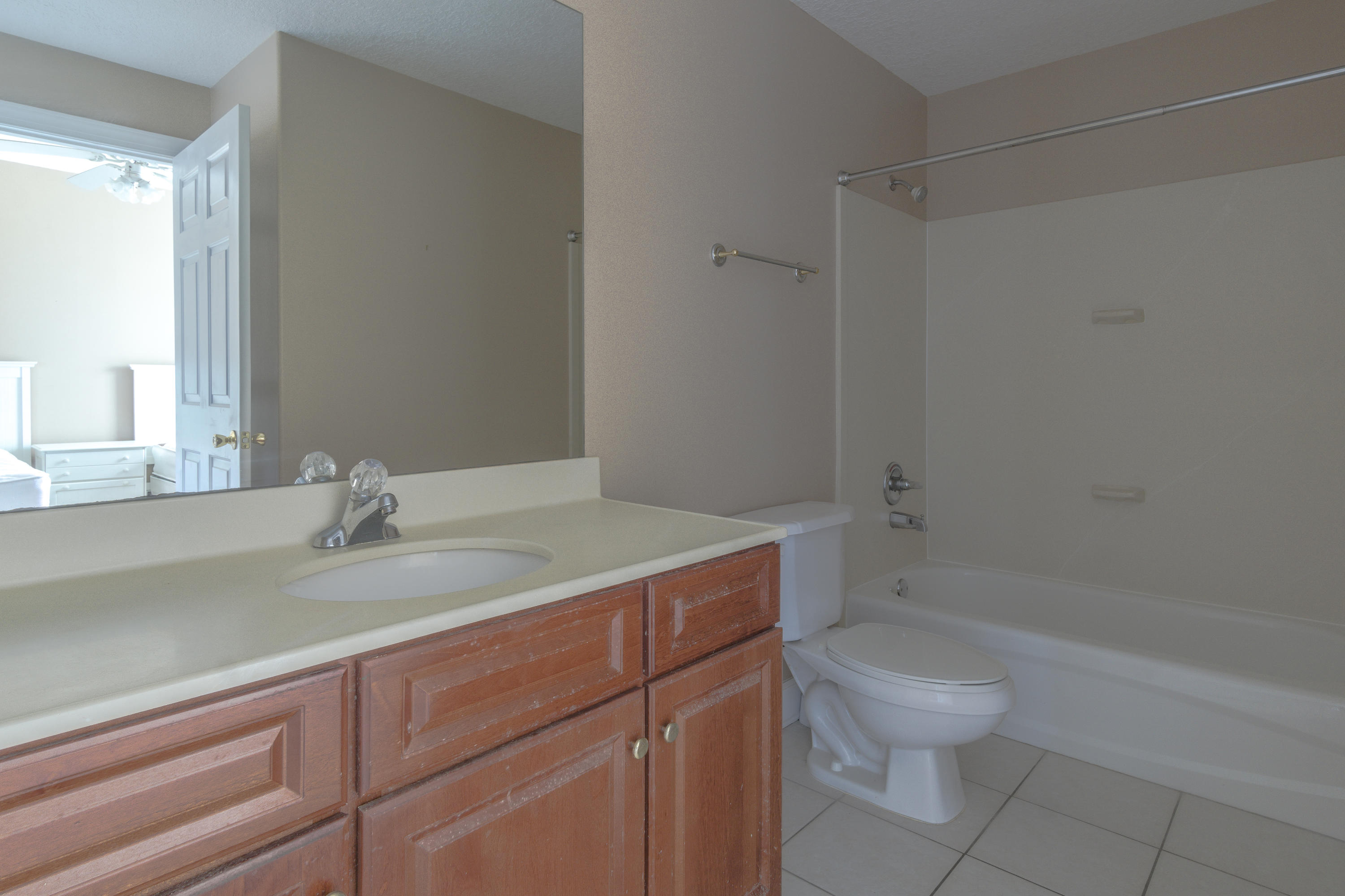 Twin Palms Resort - Residential