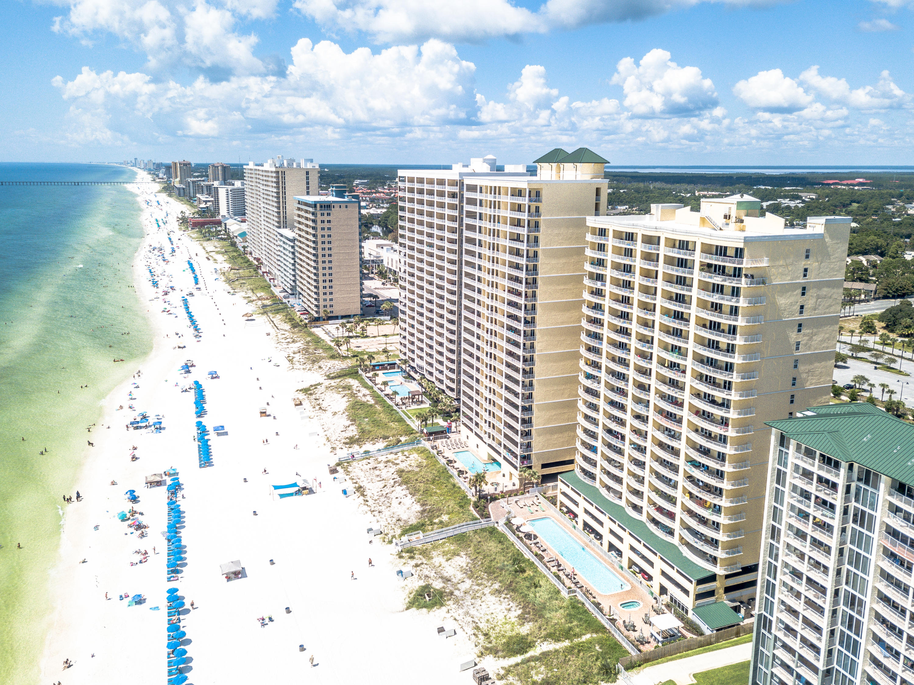 Twin Palms Resort - Residential