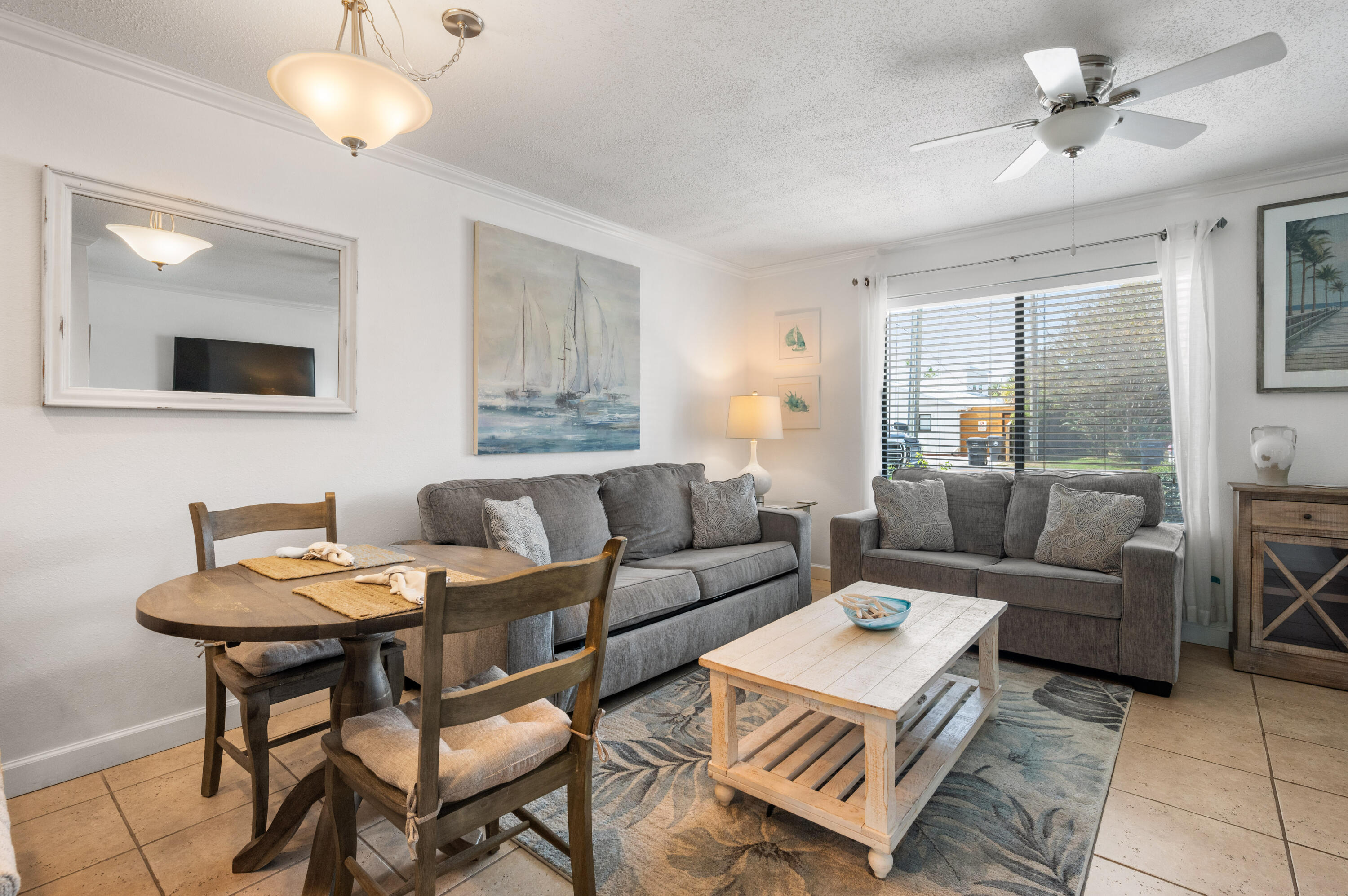 SANDPRINTS CONDO - Residential