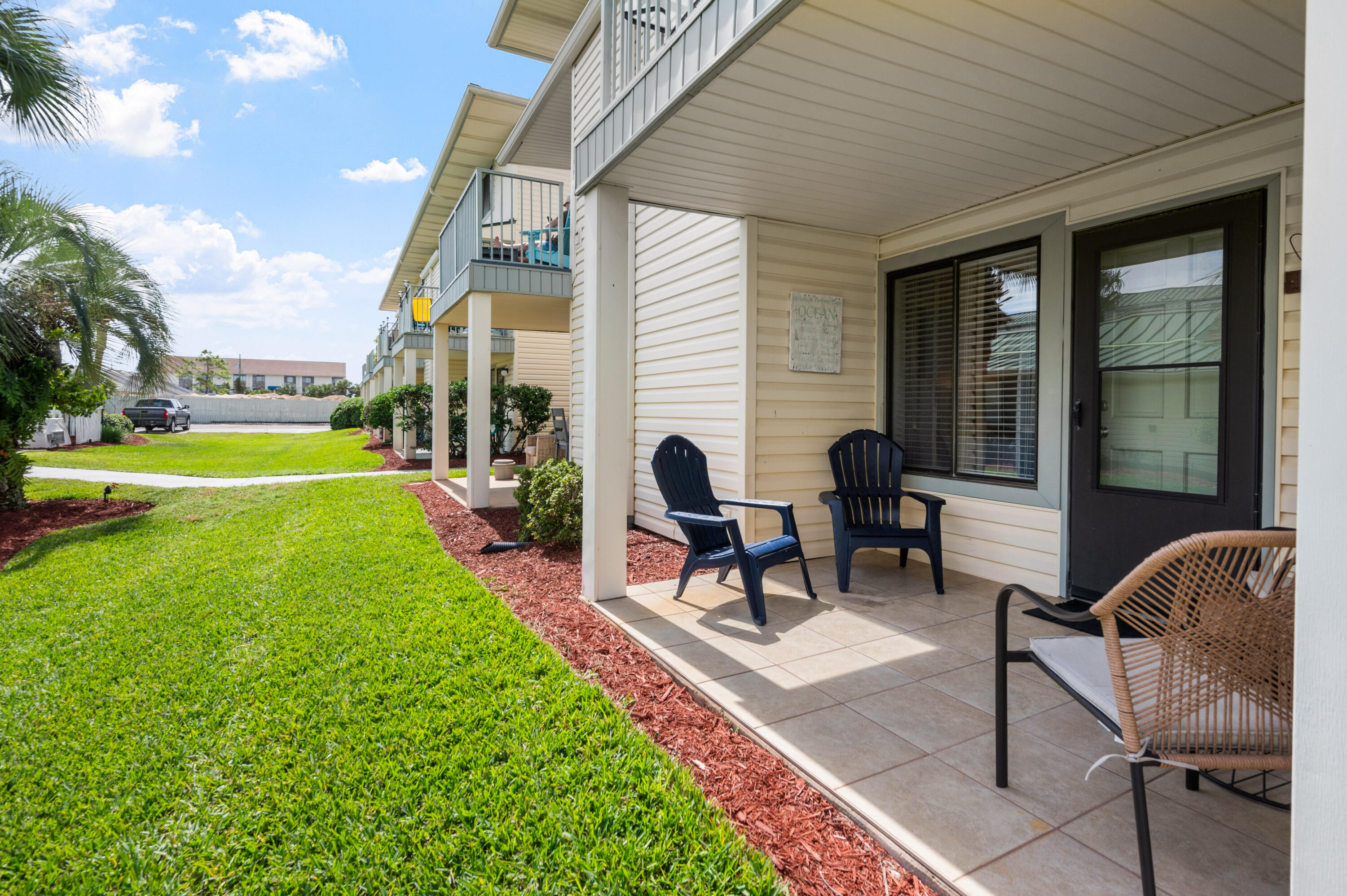 SANDPRINTS CONDO - Residential