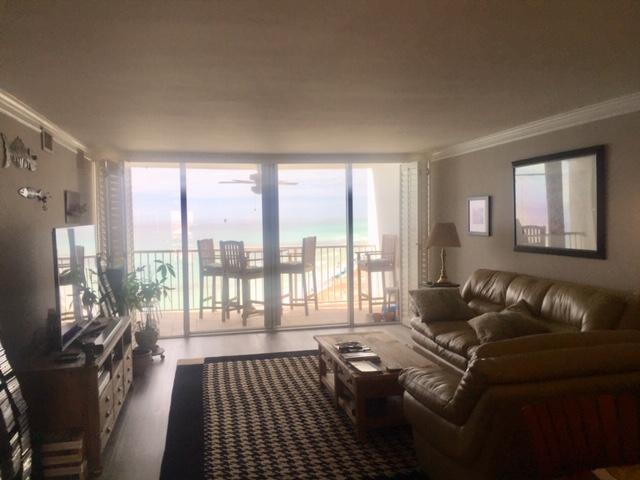 SHORELINE TOWERS 1 - Residential