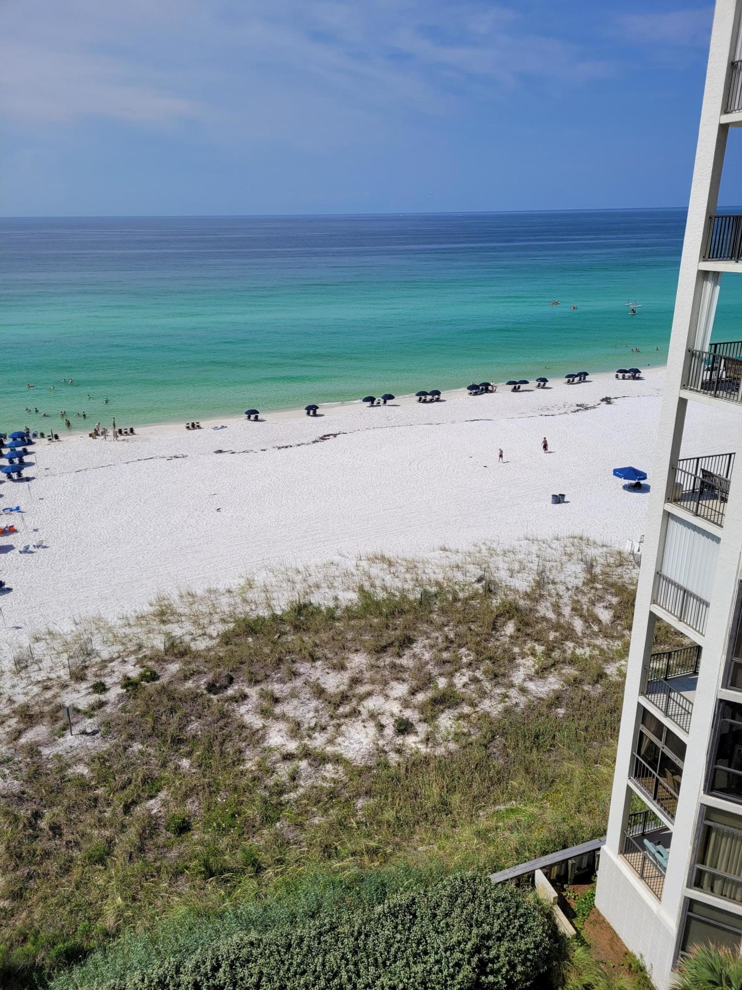 REGENCY TOWERS - Residential