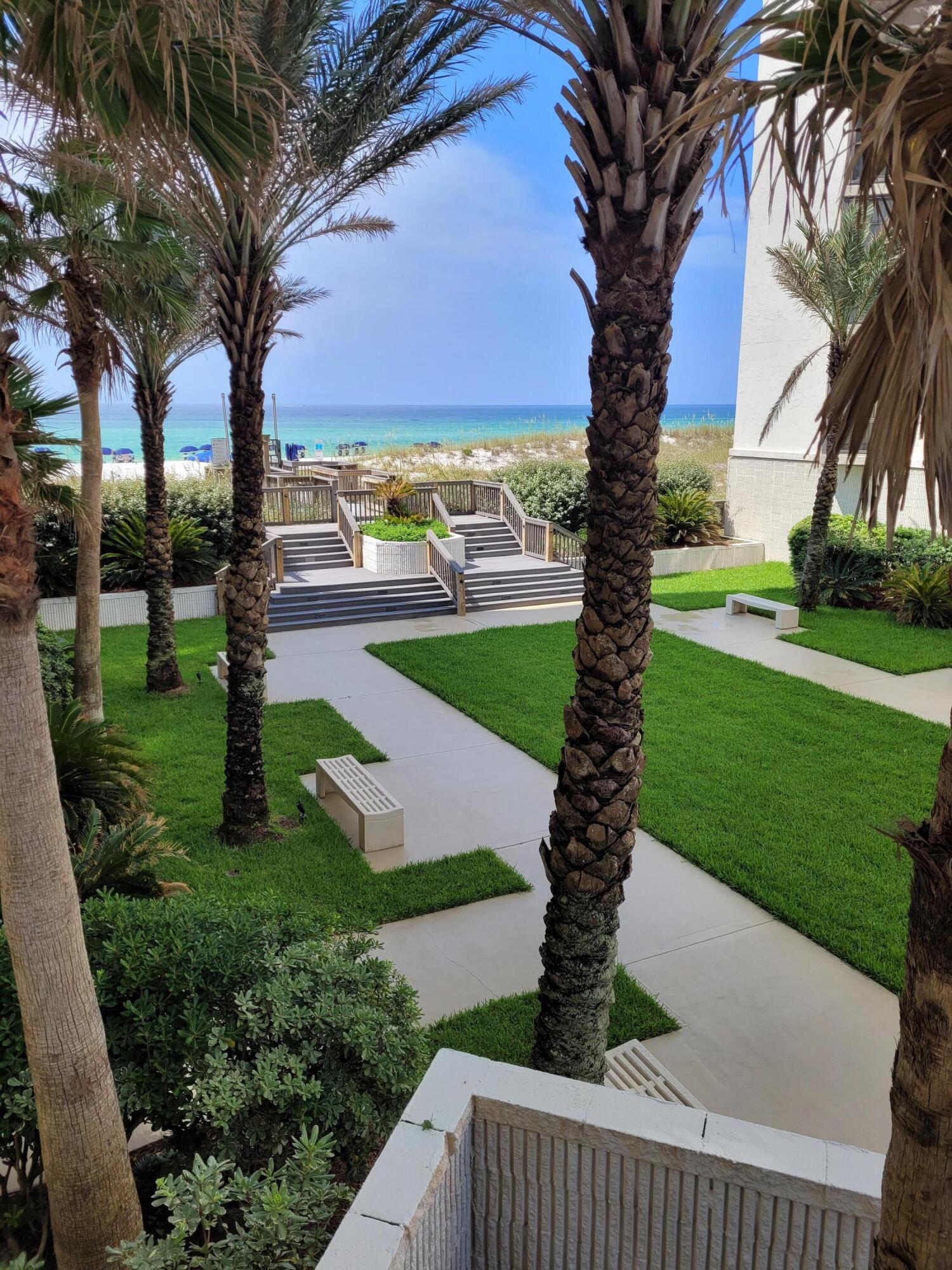 REGENCY TOWERS - Residential