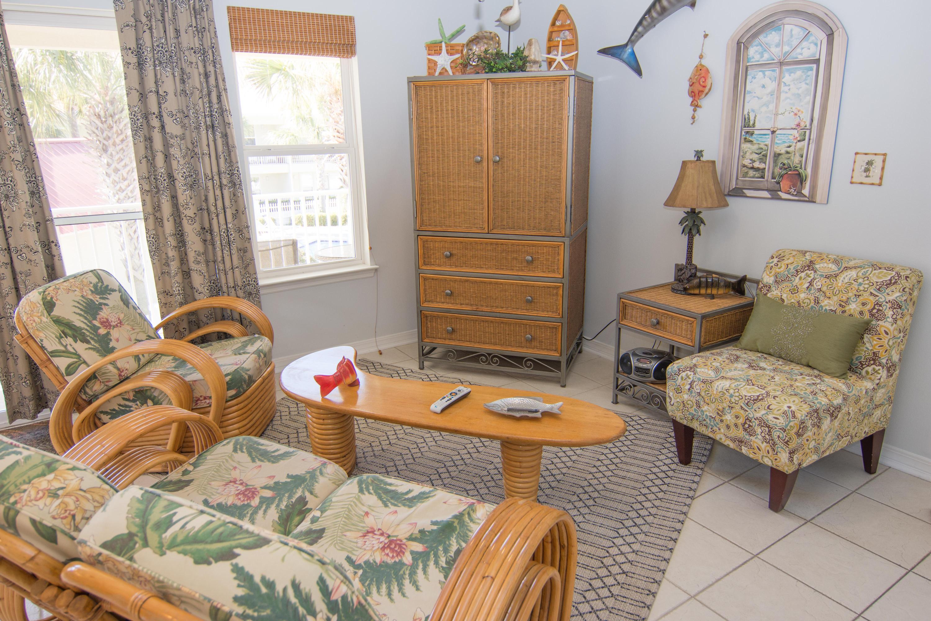 ROLLIN TIDE VILLAS - Residential