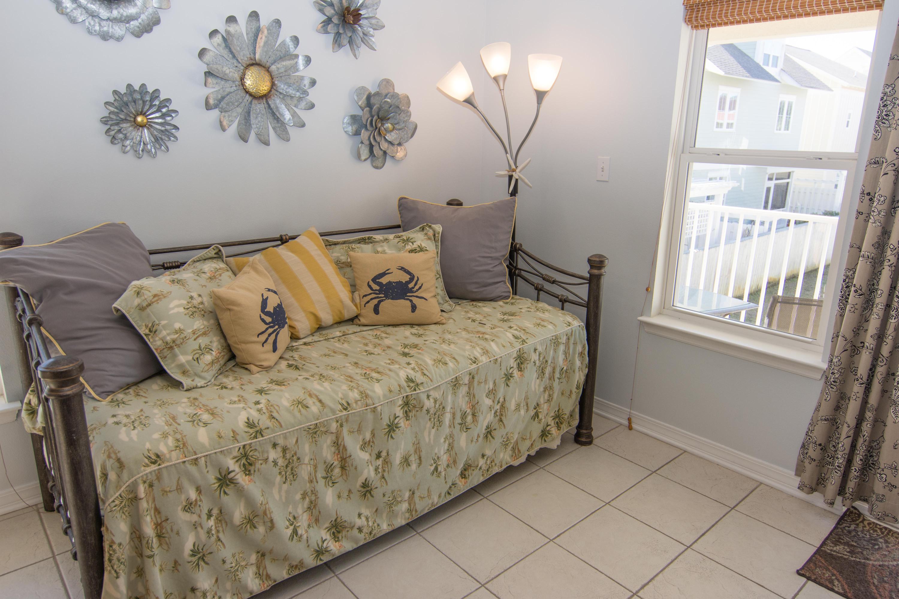 ROLLIN TIDE VILLAS - Residential