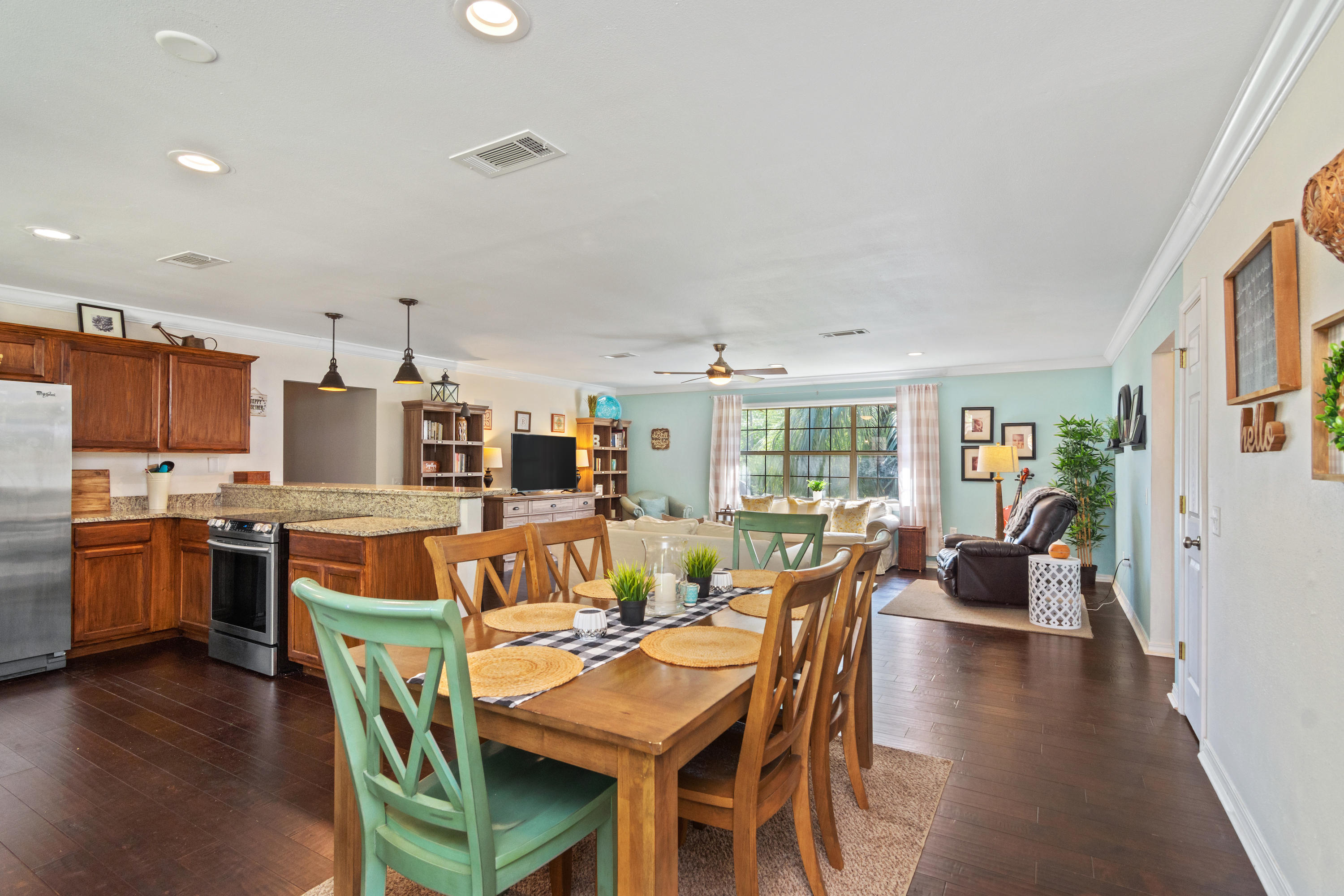 RIDGELAKE ESTATES - Residential