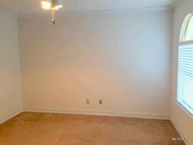 BEACHWALK T/H - Residential