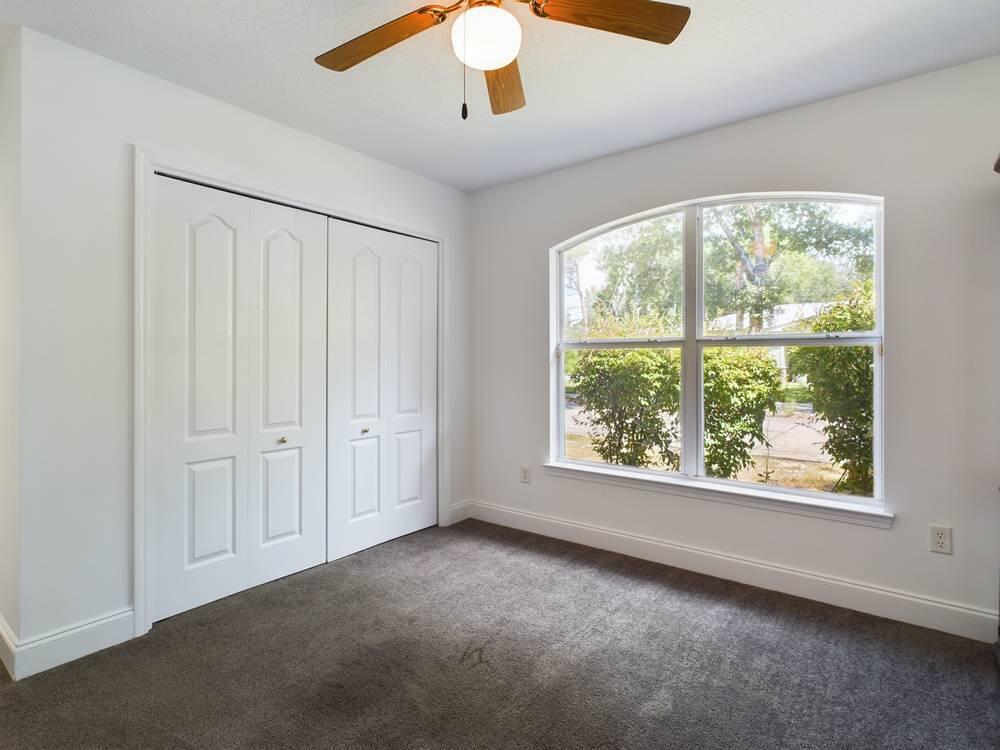 WHITS MANOR - Residential