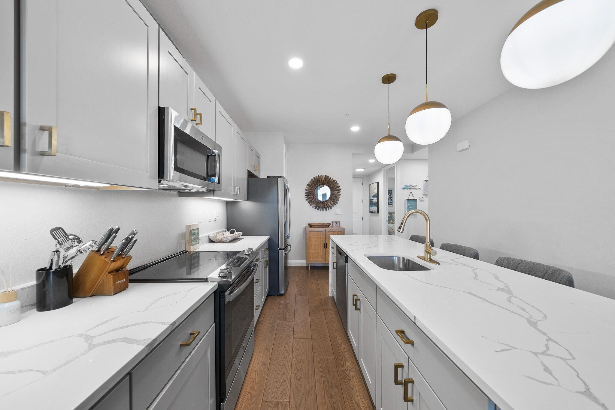 GULF PLACE RESIDENCES - Residential
