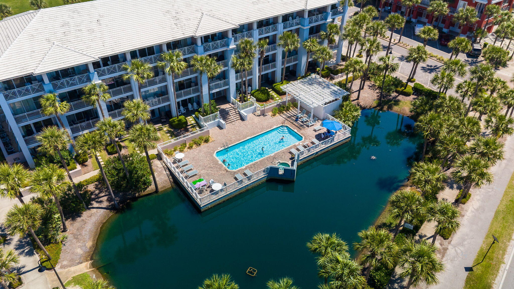 GULF PLACE RESIDENCES - Residential