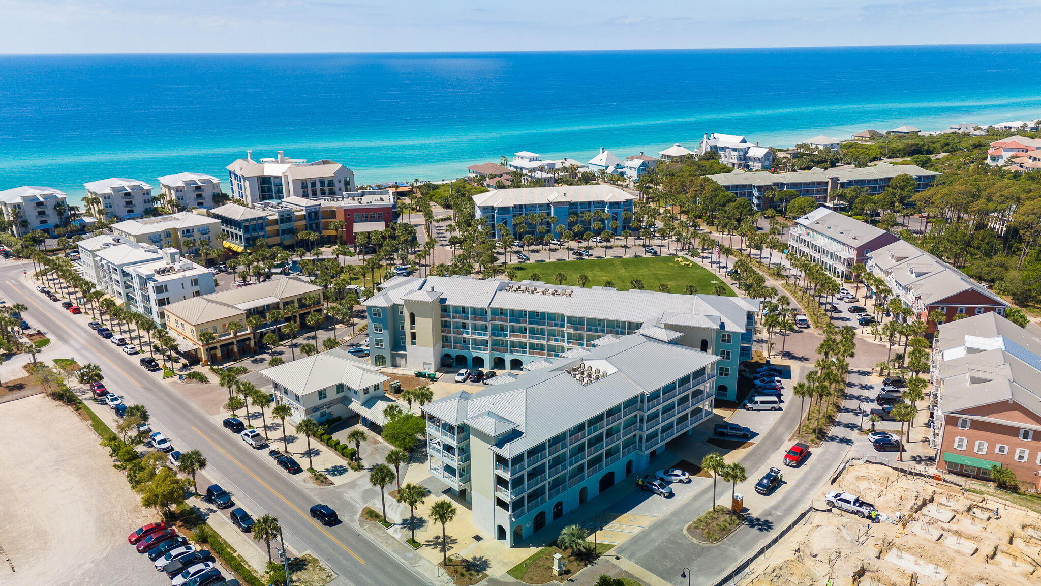 GULF PLACE RESIDENCES - Residential