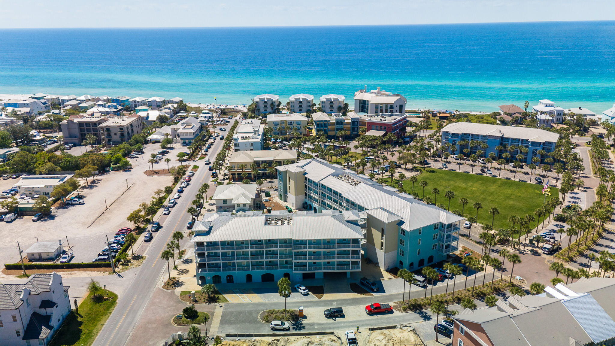 GULF PLACE RESIDENCES - Residential